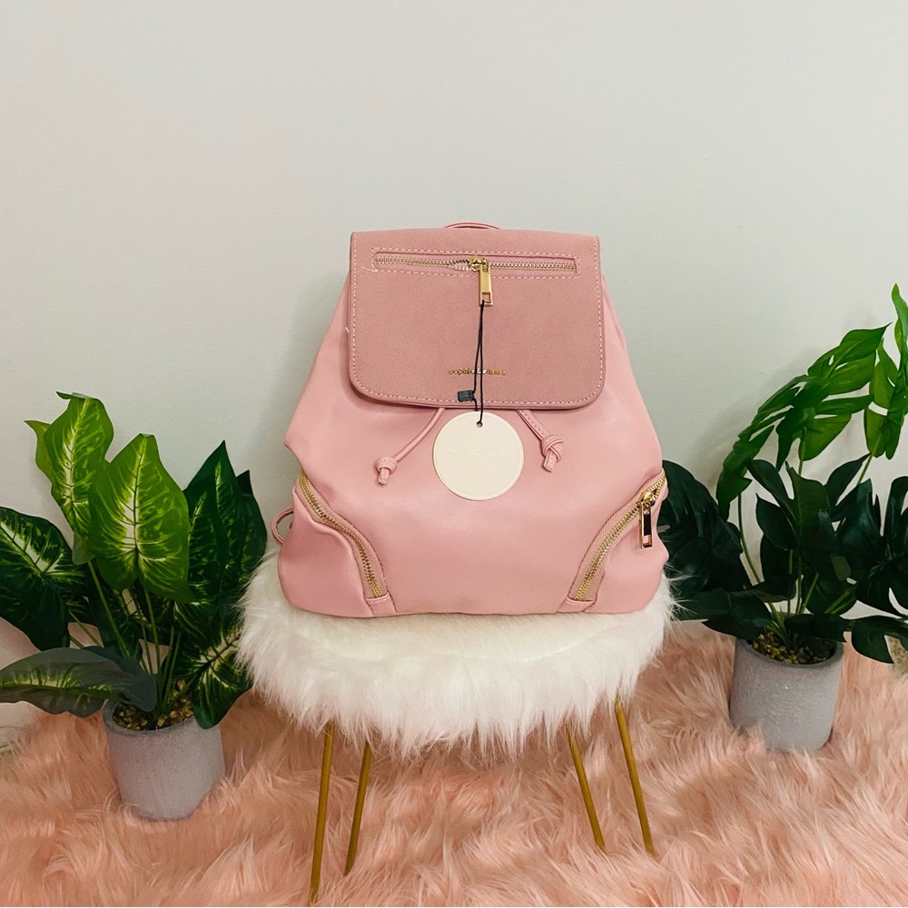 Belligen Artist Backpack: Your Perfect Companion for Creative Adventures